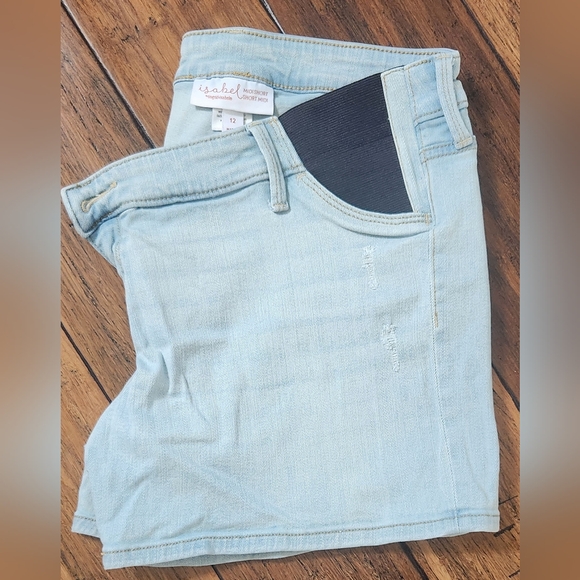 Ingrid & Isabel Midi Maternity Shorts size 12 - Picture 1 of 4